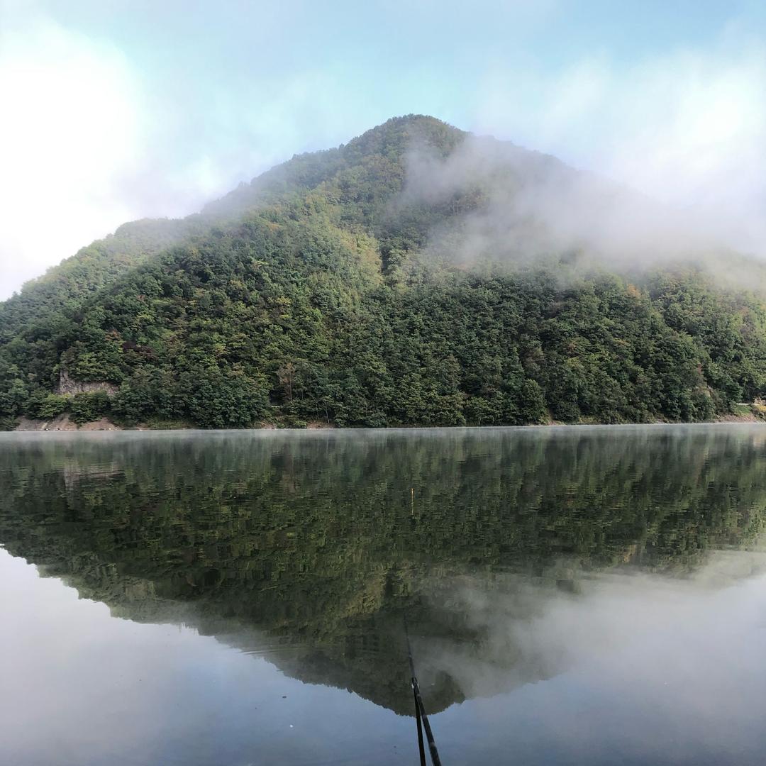 你我山巅自相逢
