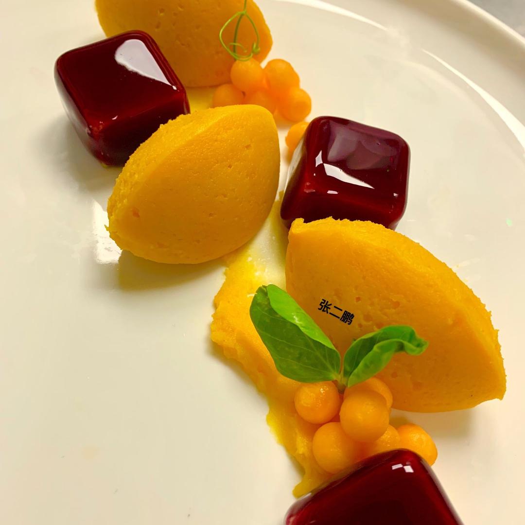 做凉菜的小弟