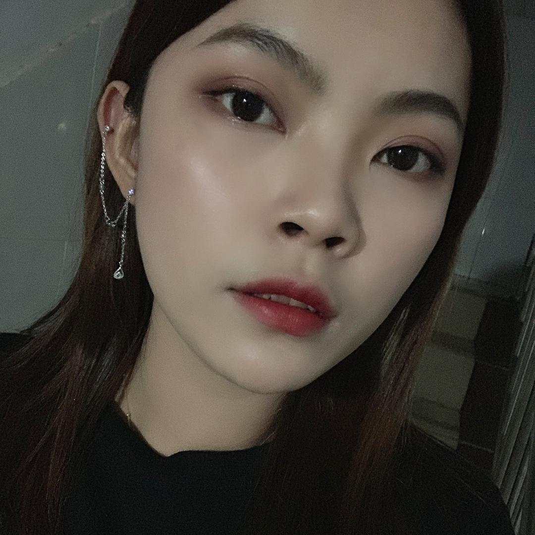 Queena小姐姐💚.🌽