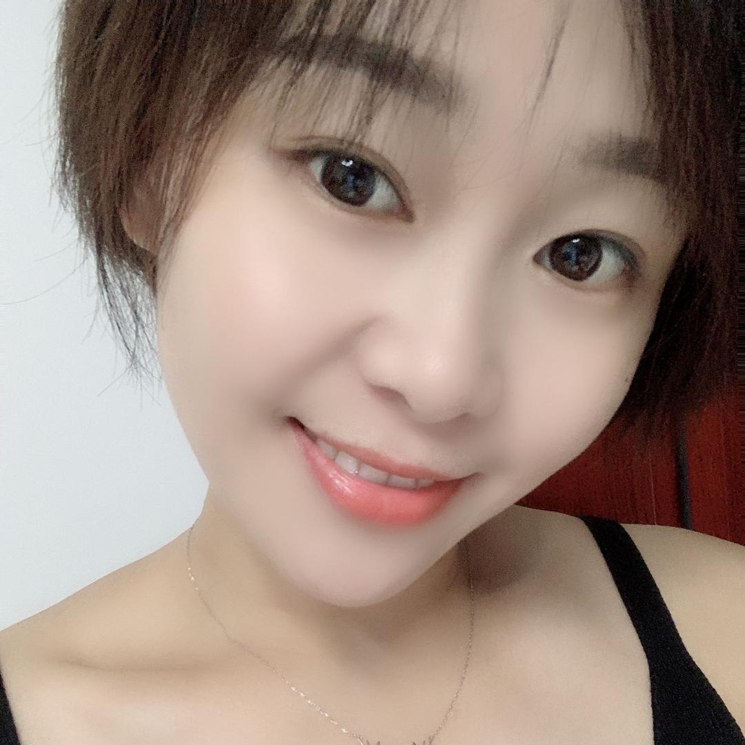 陈琳娜伢