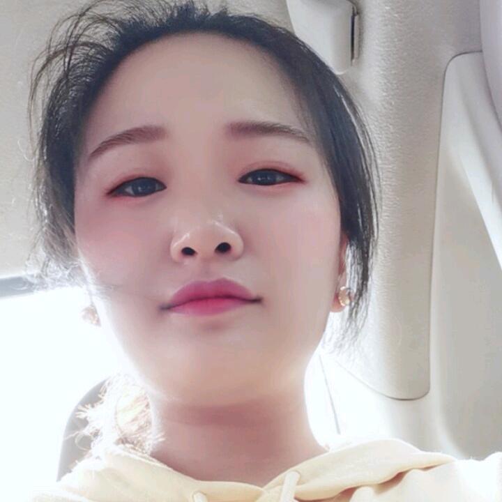 笑。很灿烂