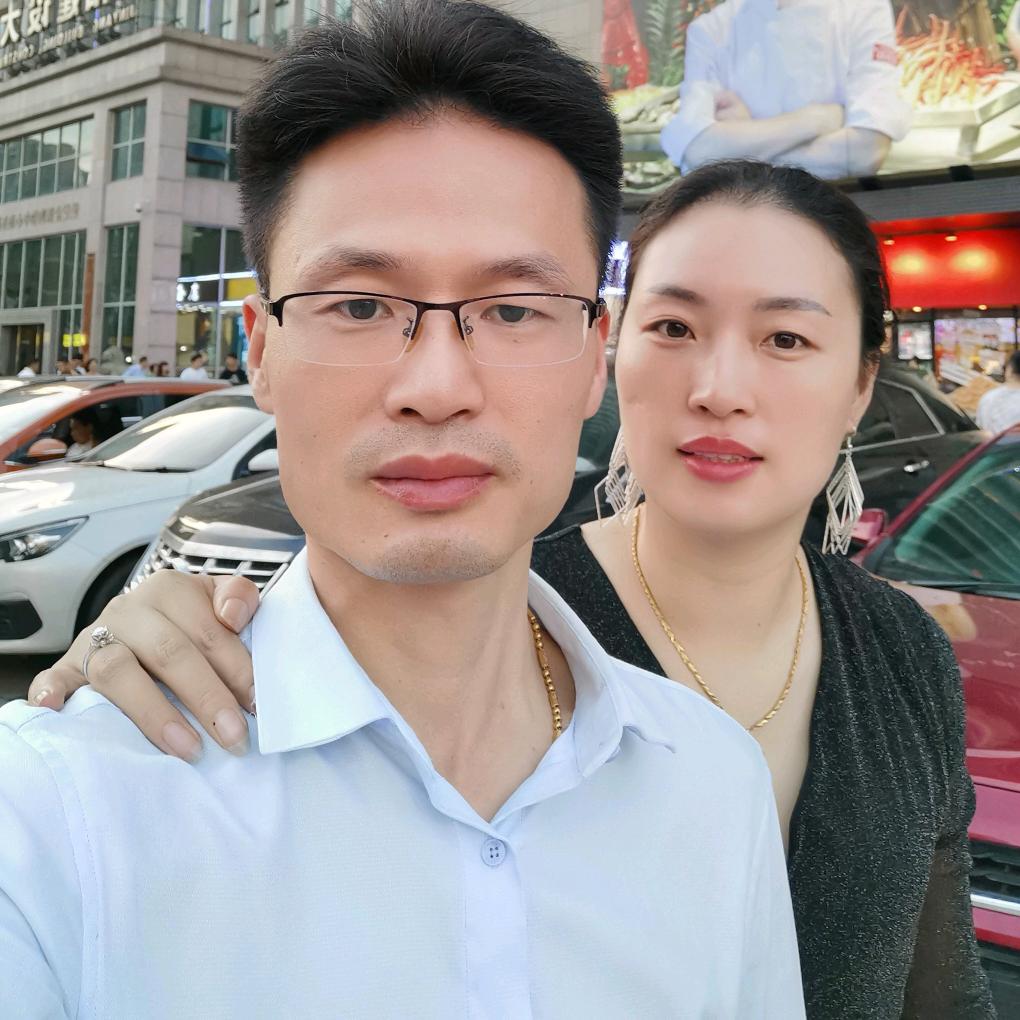 源宝隆不锈钢张芳