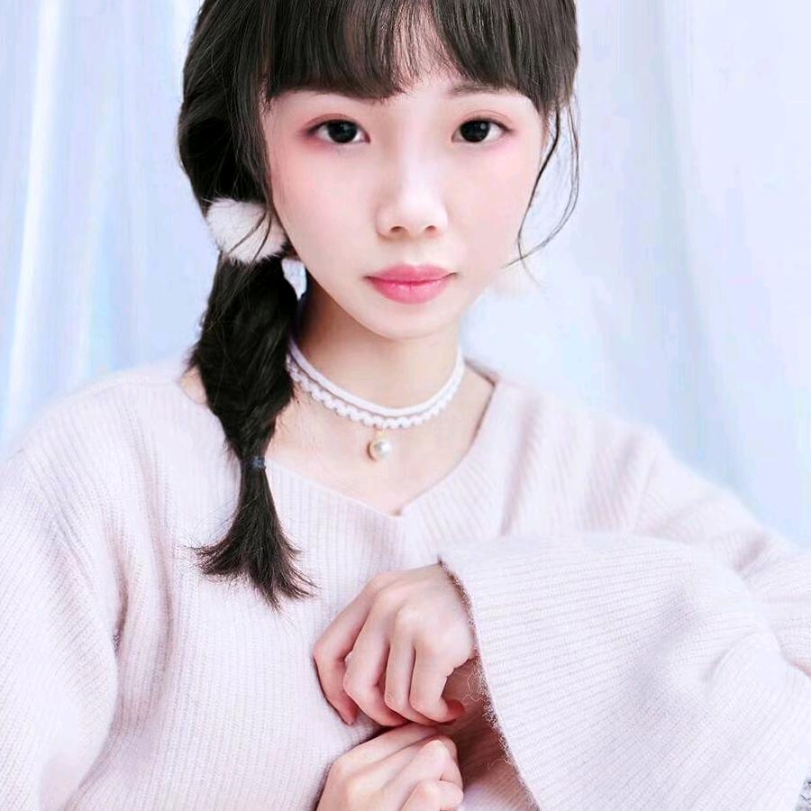 鱼胶妹妹（每晚22点25分）
