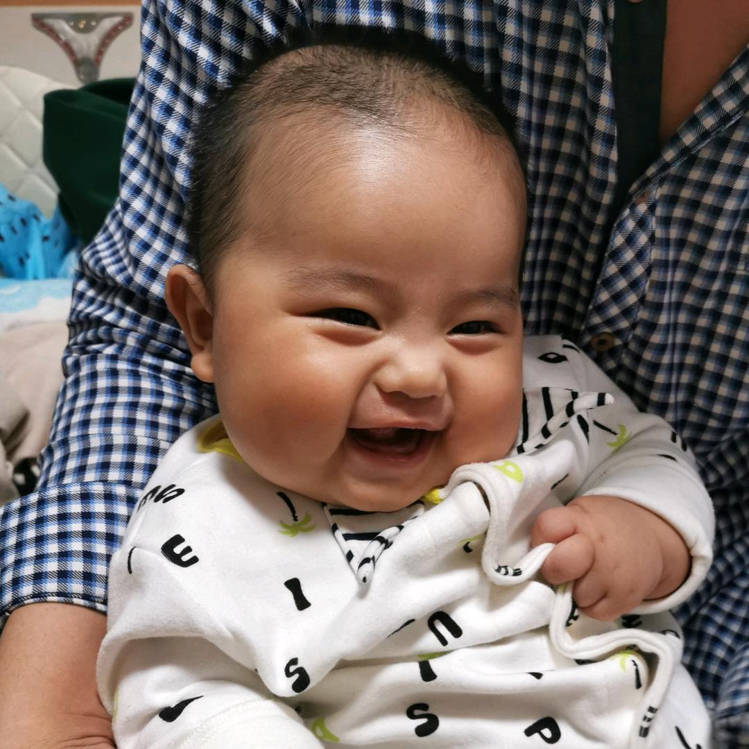 黑的这个俊俏