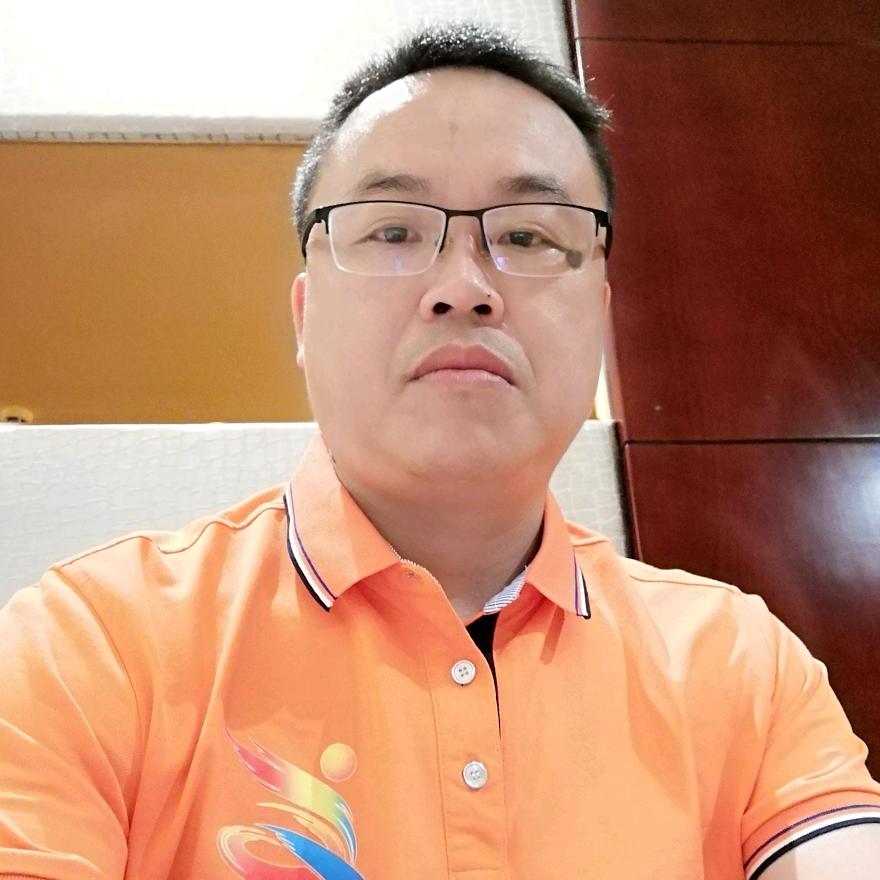 三江烟酒店明哥