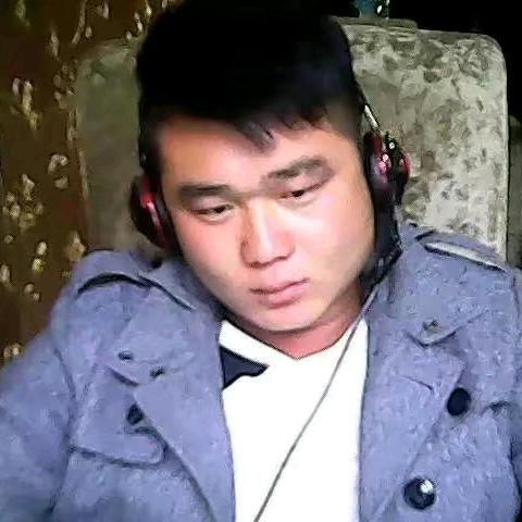 阿龙