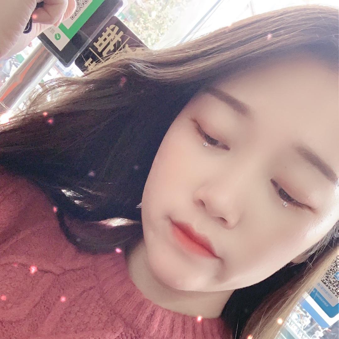 🌱——卖衣服的小静静🧚‍♂️