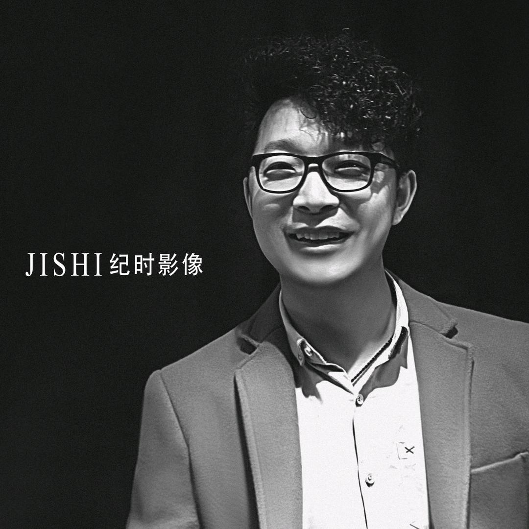 纪时摄影师虎哥