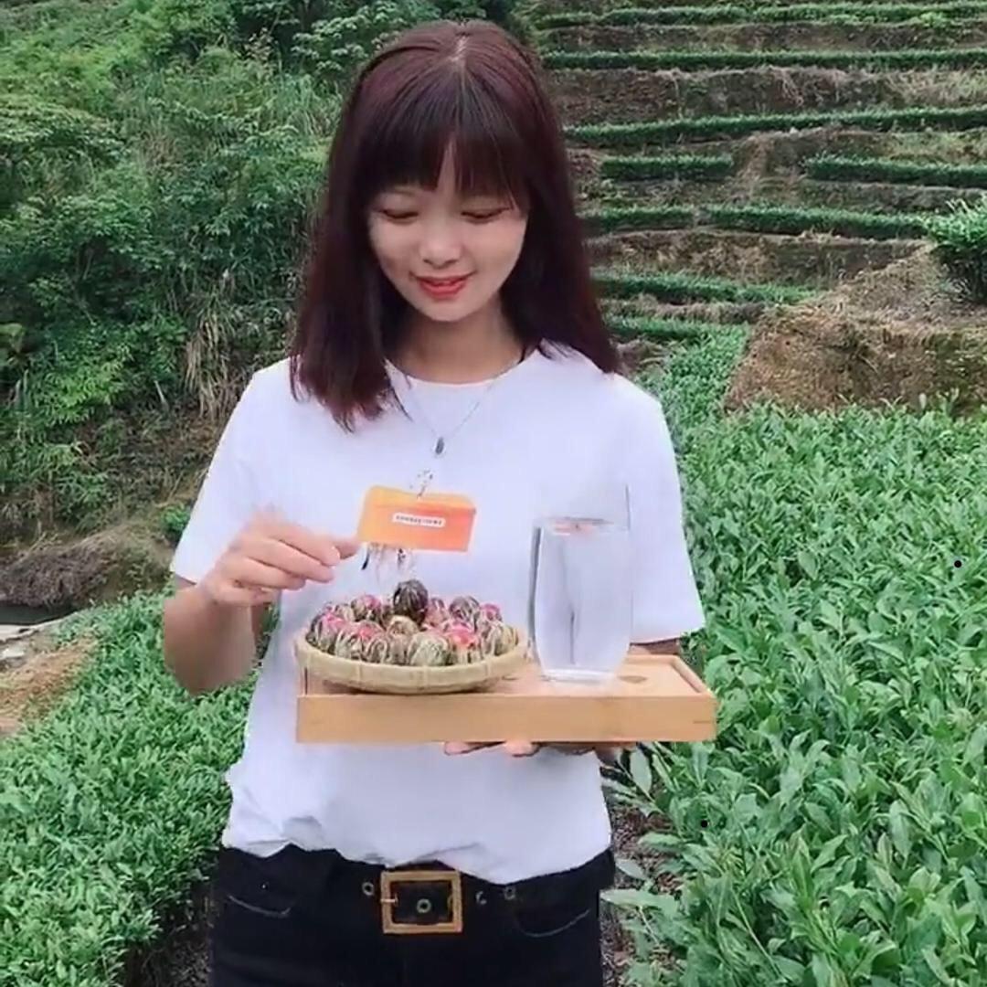 凤香欣