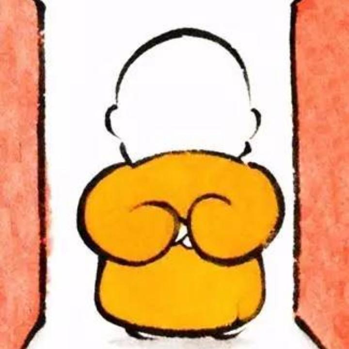 伴月潭