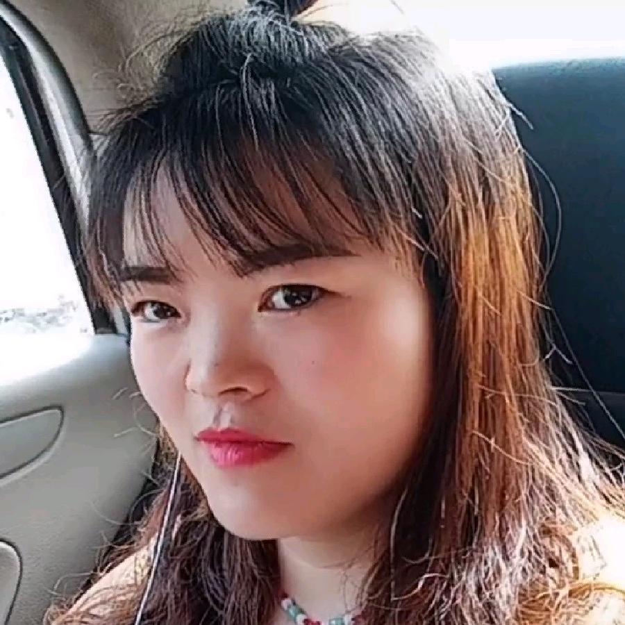 出租车师机，小姐姐
