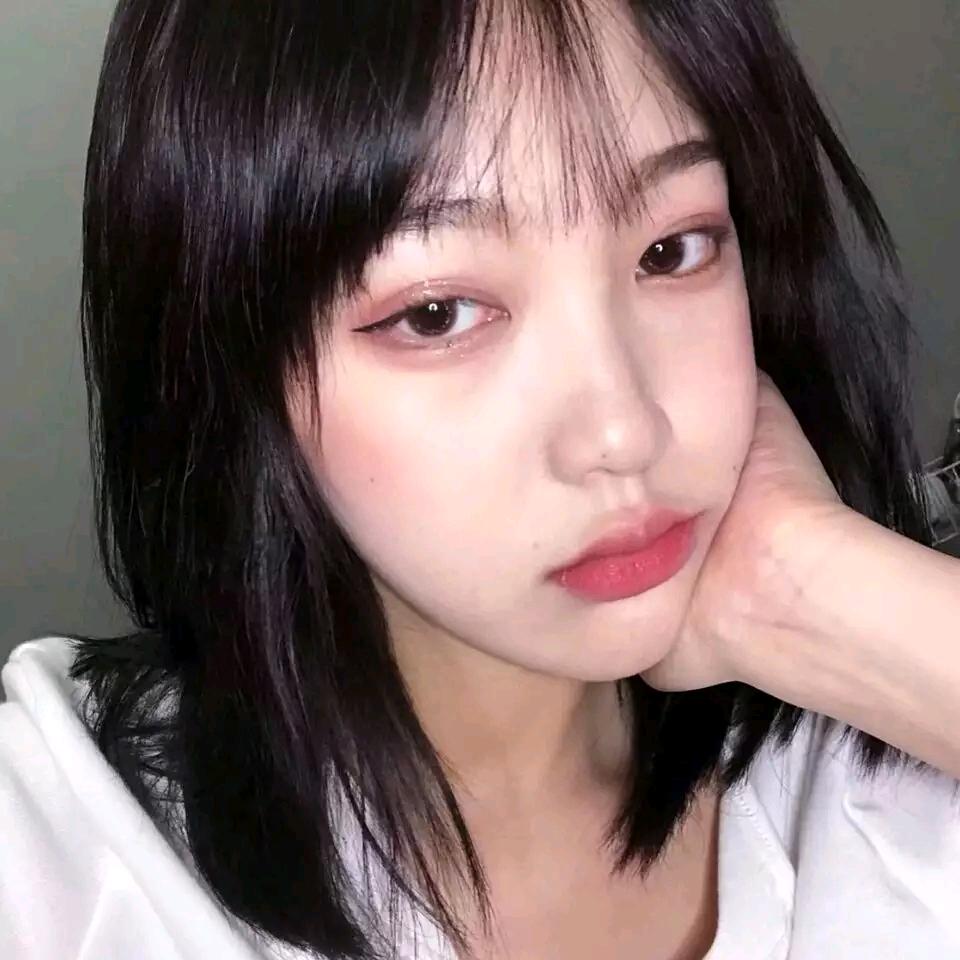小何在睡觉