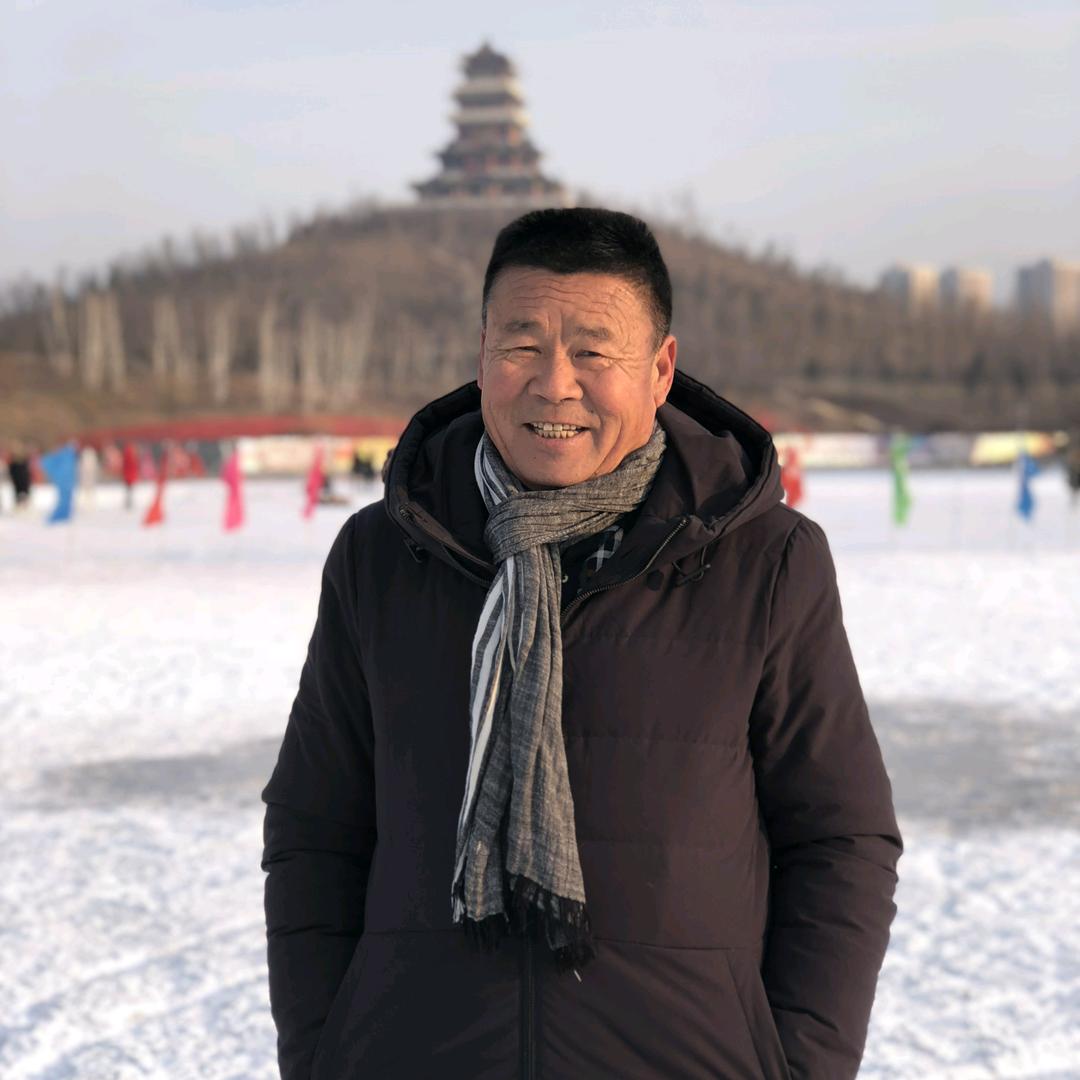 老李家的老李