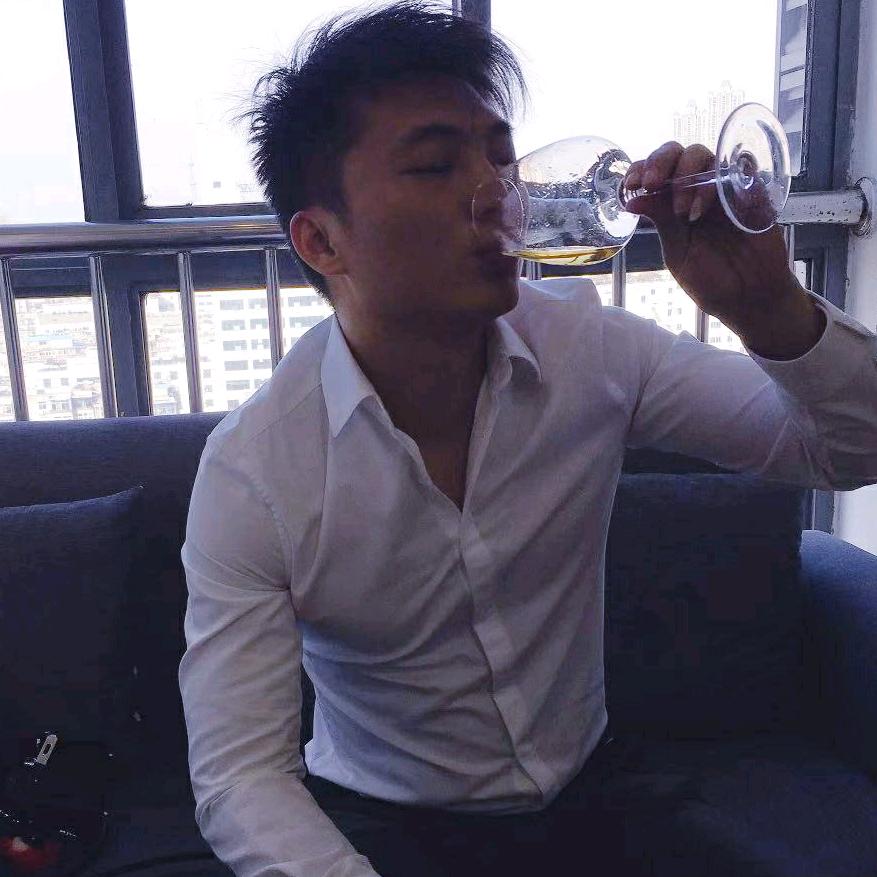 杰出青年