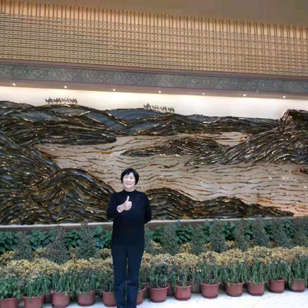 徐玲