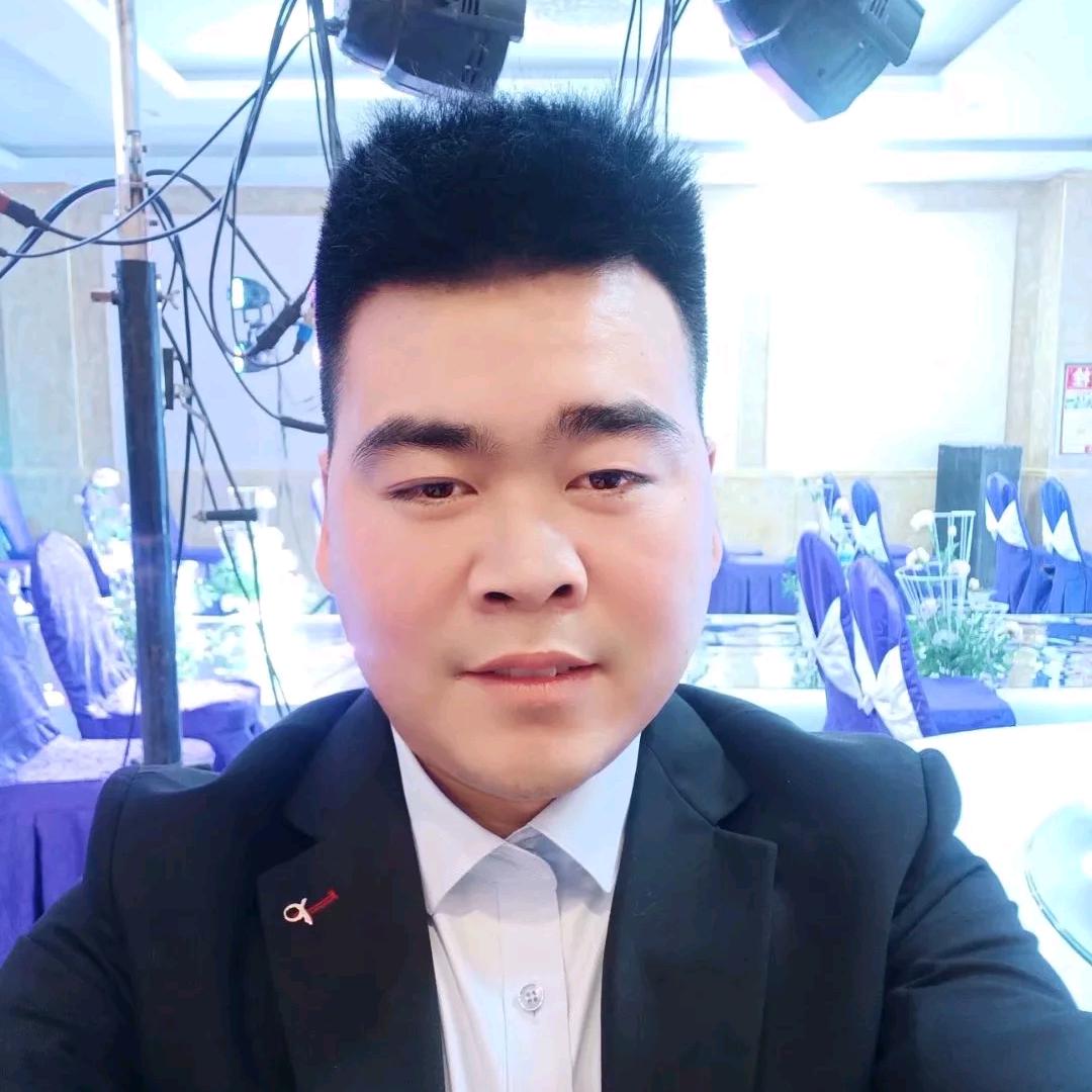 婚礼主持人小高
