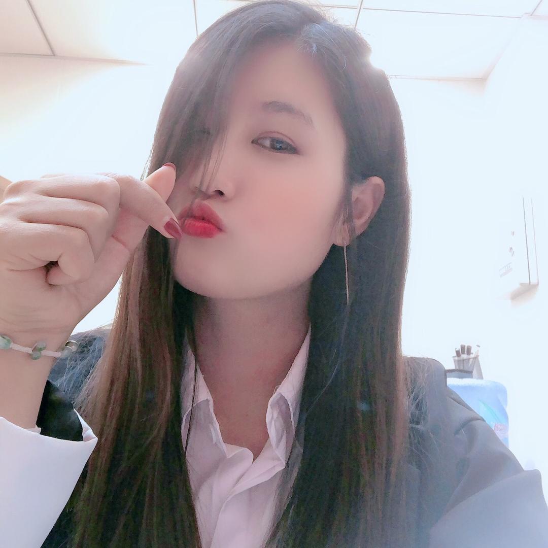 ☘️我想涨粉～～