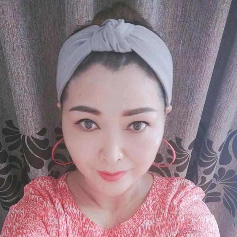 杨亦菲