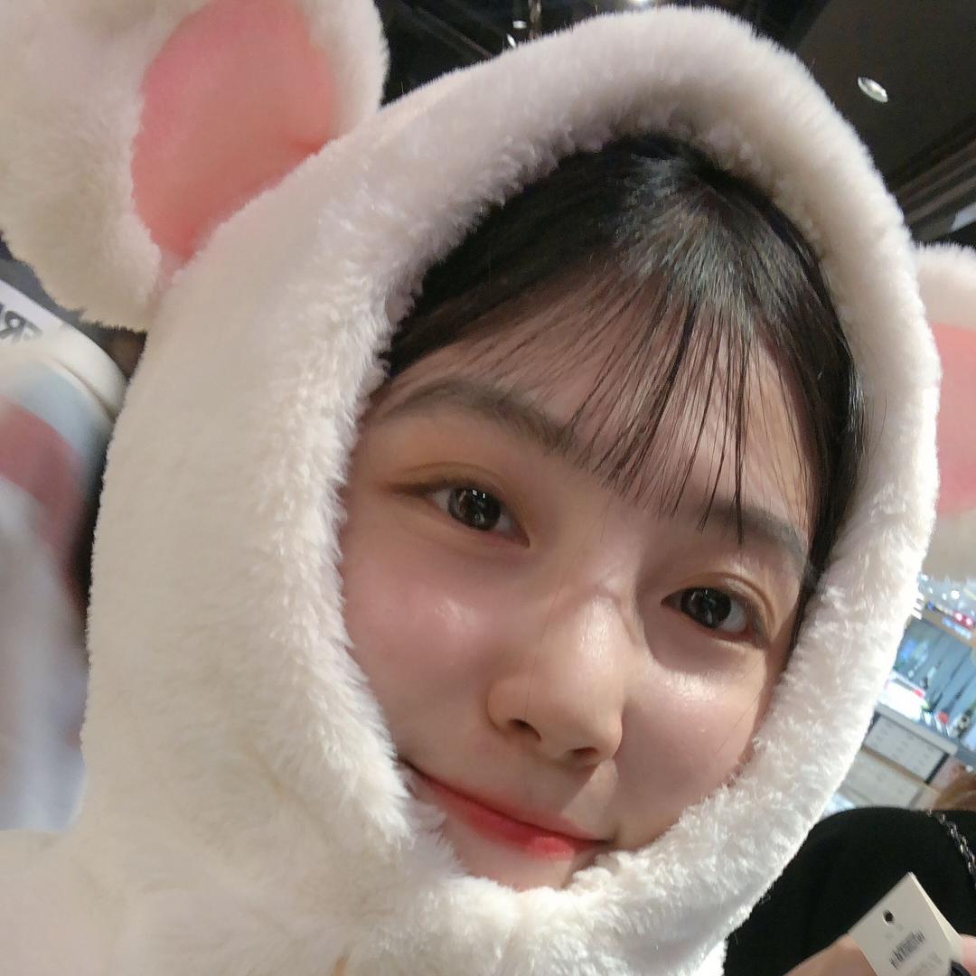 草莓溜溜