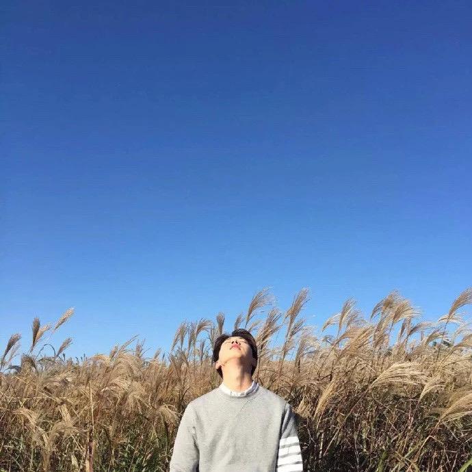 嗯哼