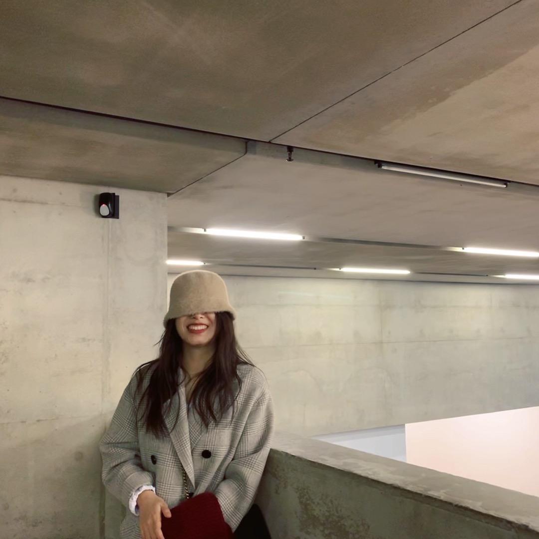 Cora_🐨