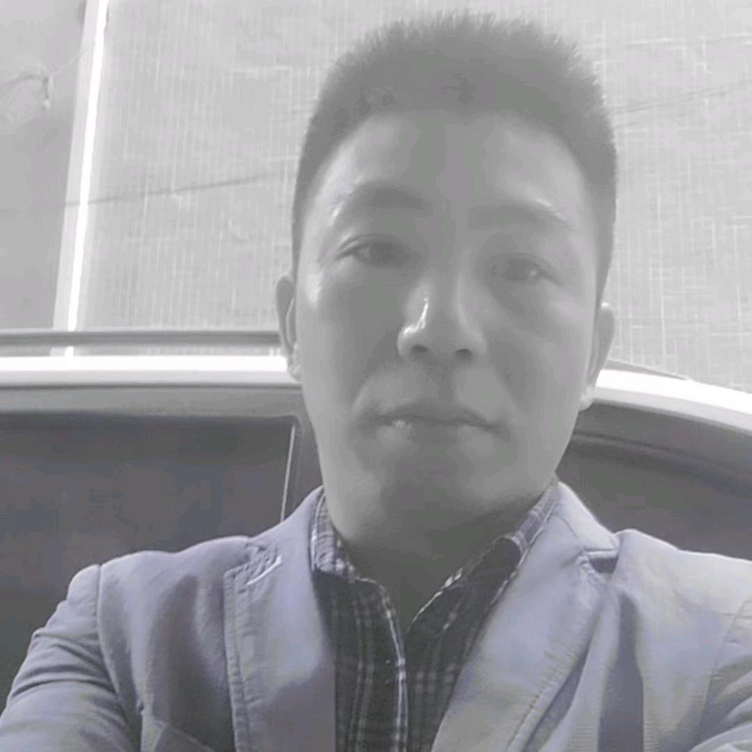 刘朵成