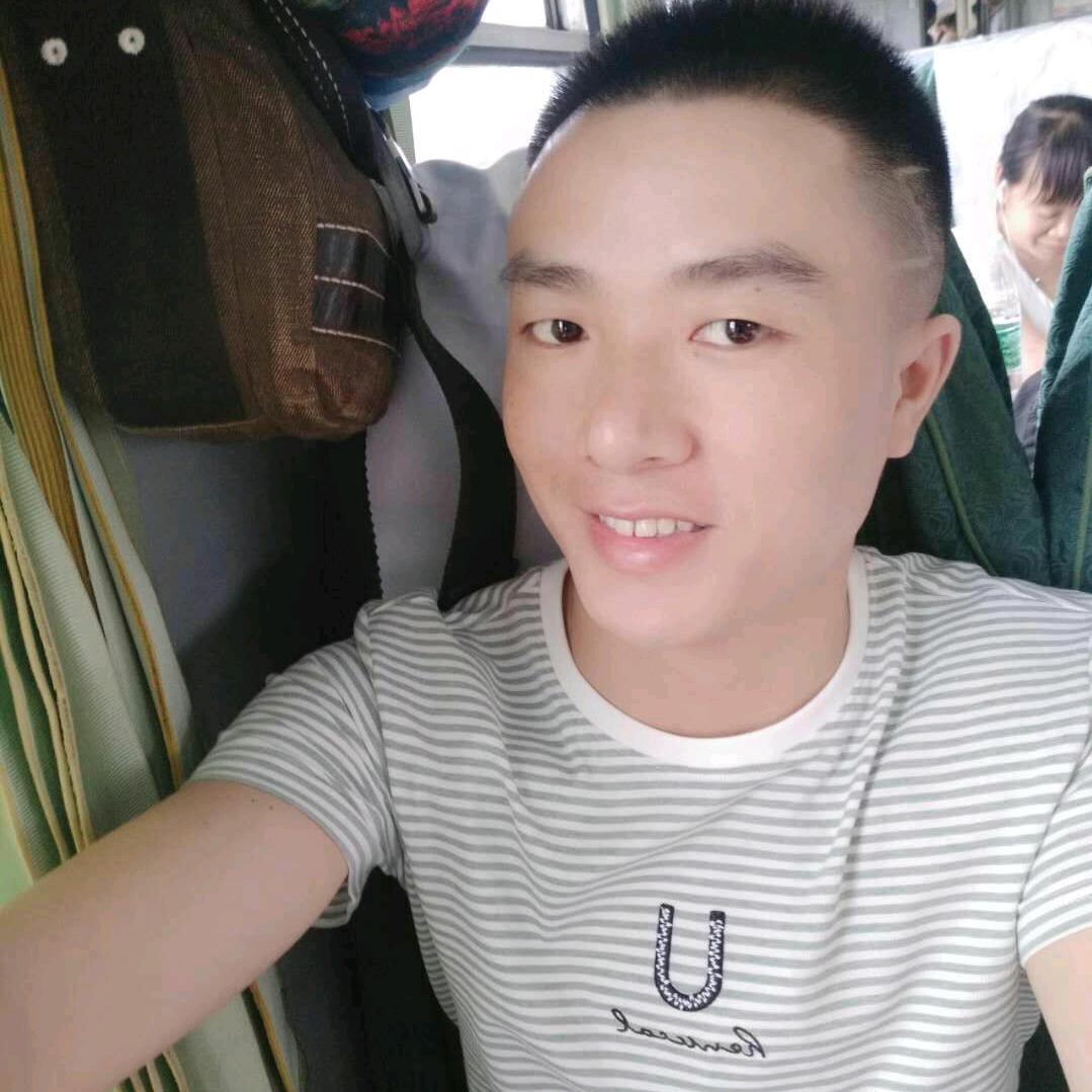 谢福成