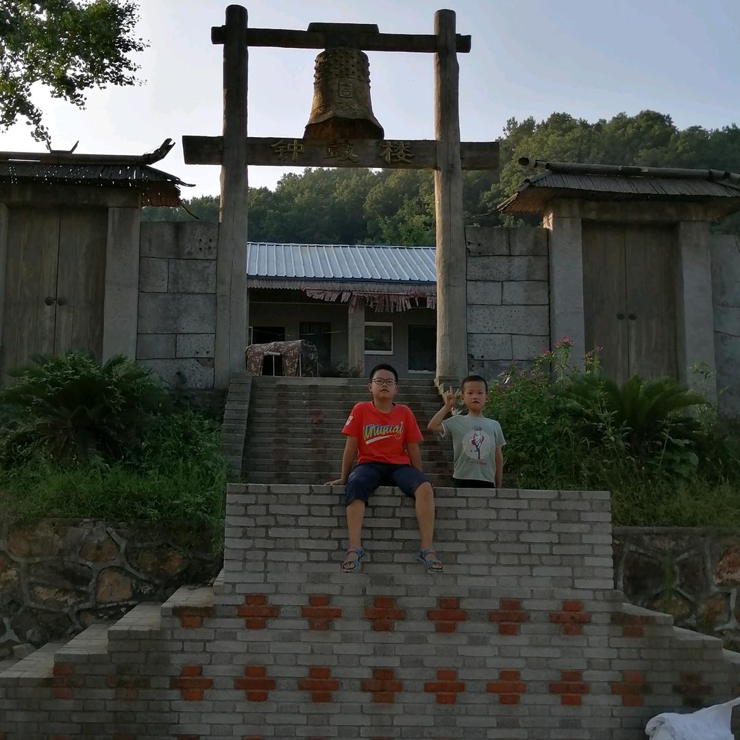 詹娘舍吹灯人