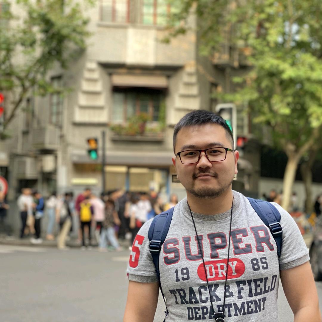 小越越Tony