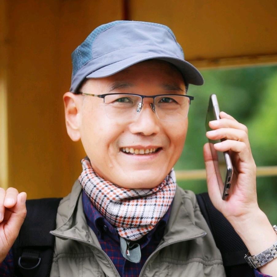 崔新华
