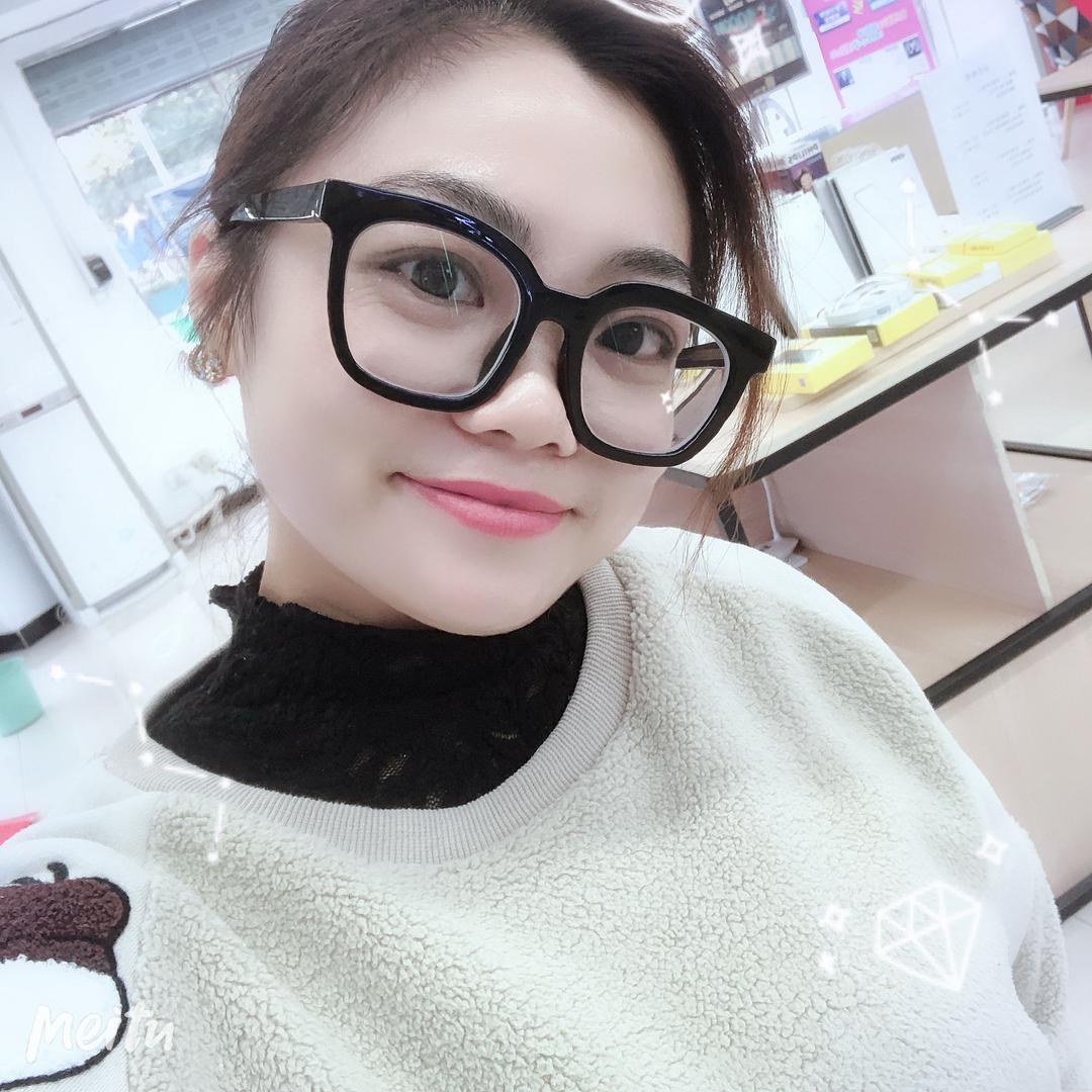 看心情💢的文艺鸟