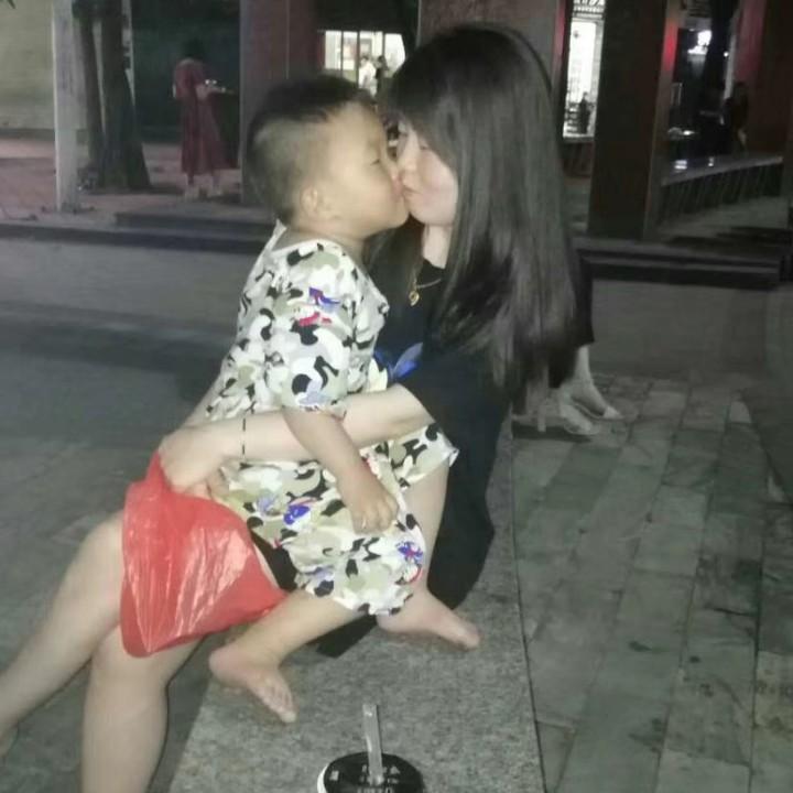😊妮妮