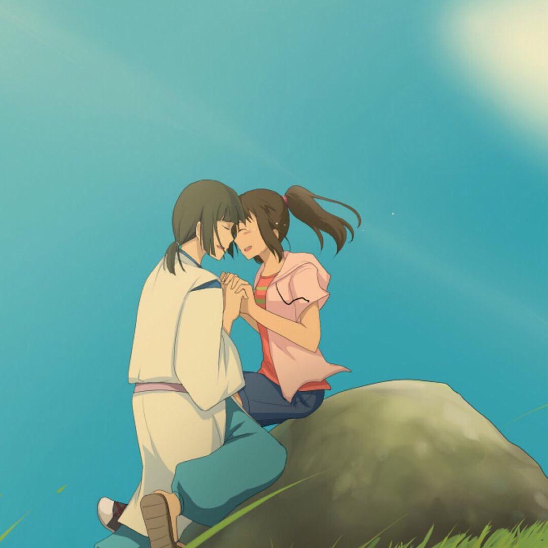 独自偷笑