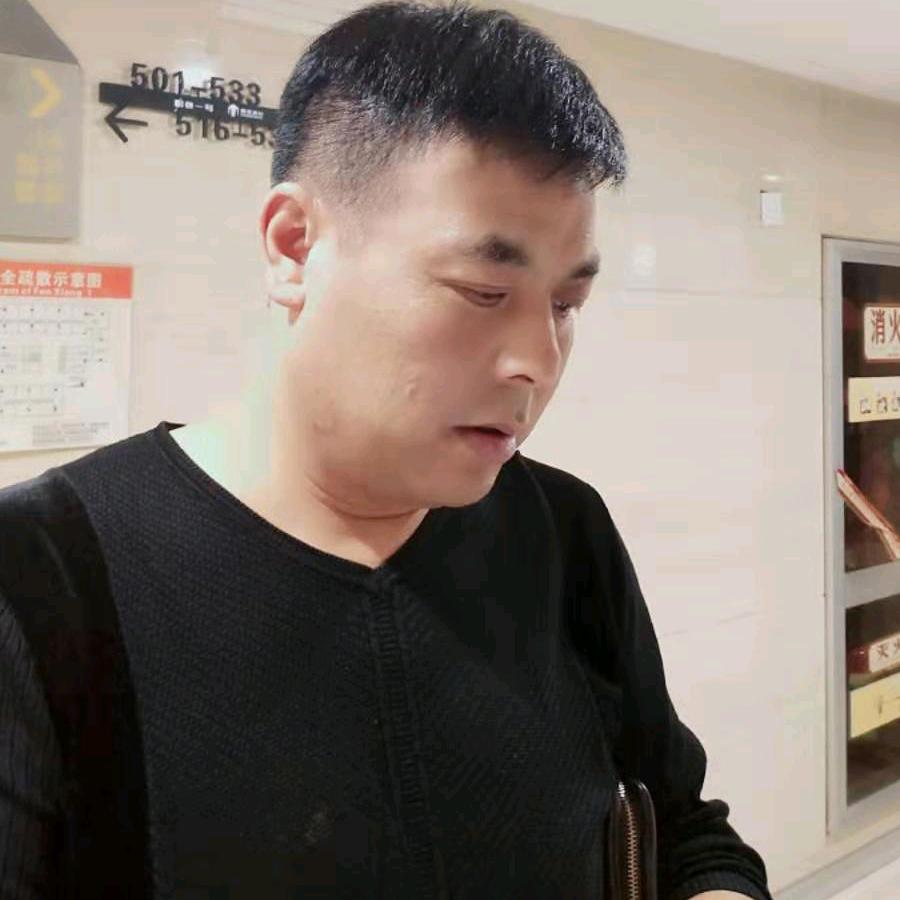 这气质 霸主哥