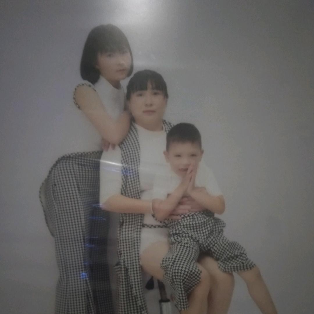 女人不狠江山不稳
