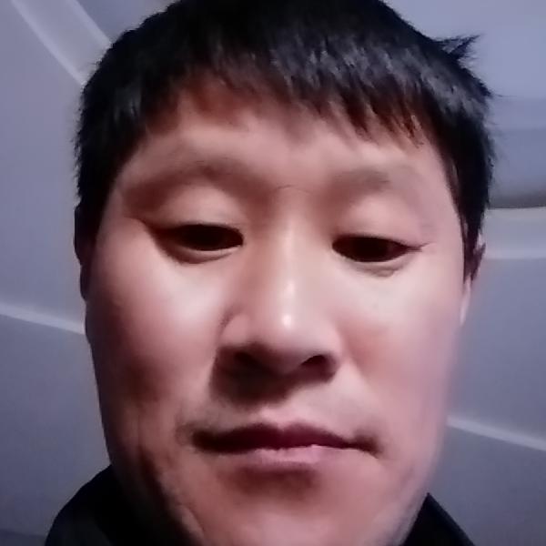 邱发国