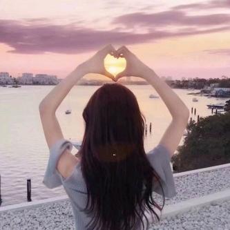 夜空中最亮的星宸