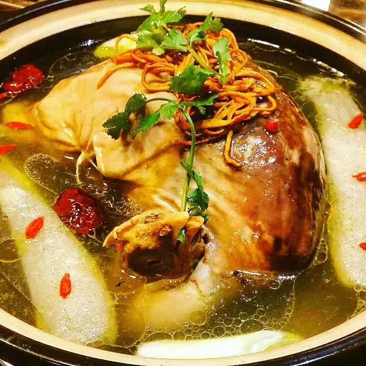 贵阳乌当银庄老房子药膳肚包鸡餐饮店