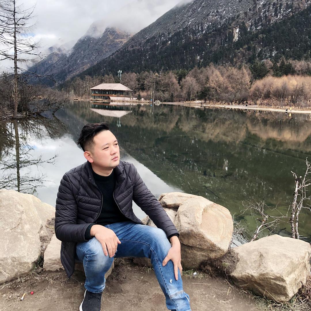 巴中市宏晟装饰工程有限公司