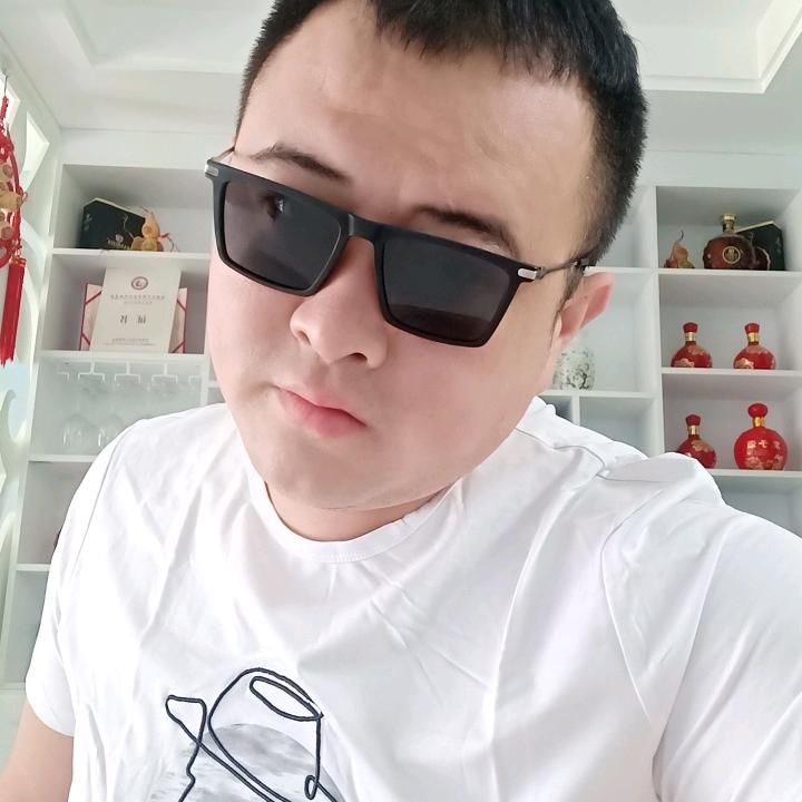 老雷的菜飞哥