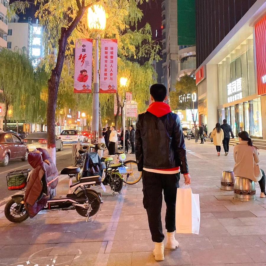 淇记