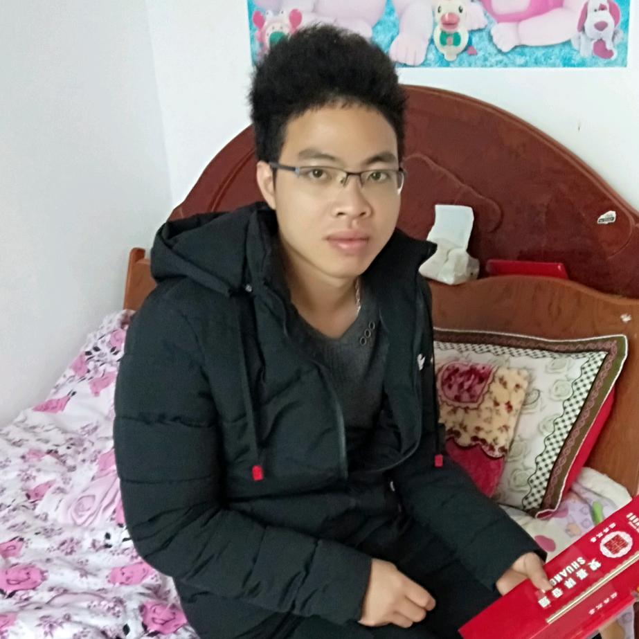 此男子、需要被征服°