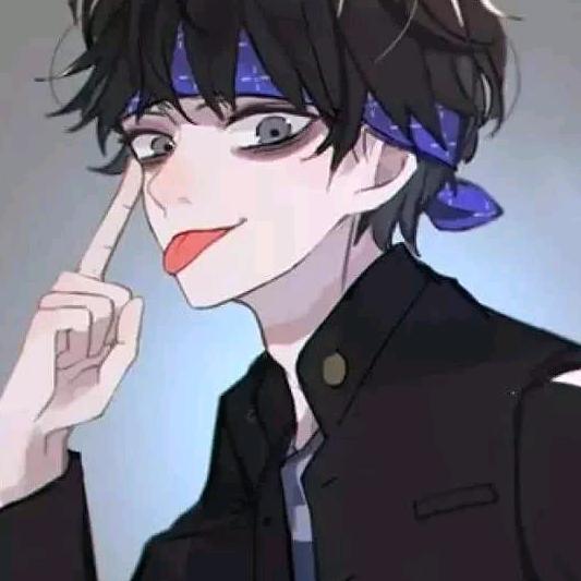 边刷抖音边炒菜