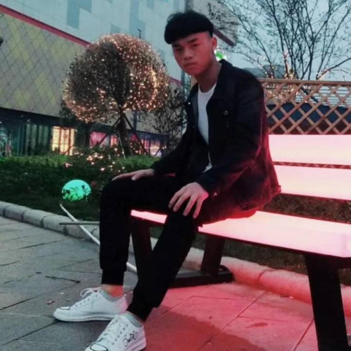 小杨刚