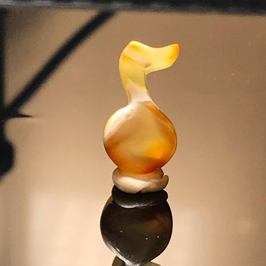远玖琥珀