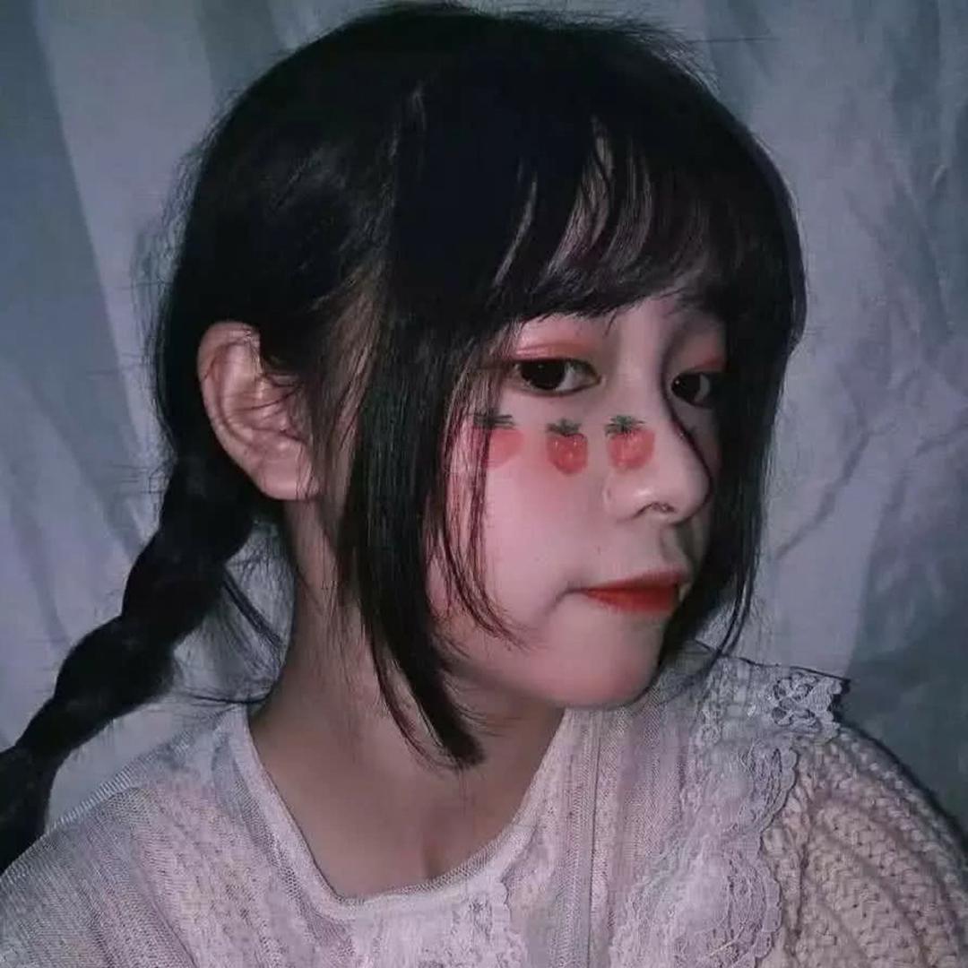 草莓大叮当