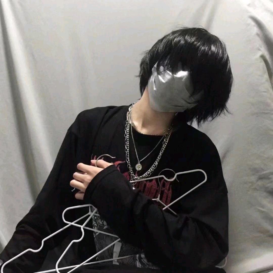 是小峰梓也是小疯子