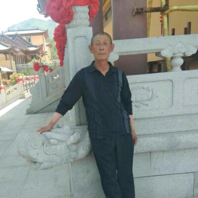 鲍庆官