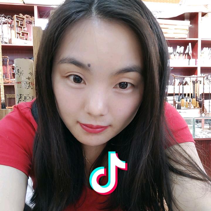 一单一双的小女人