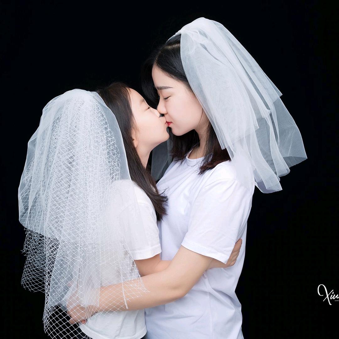 Hello 诗诗妈